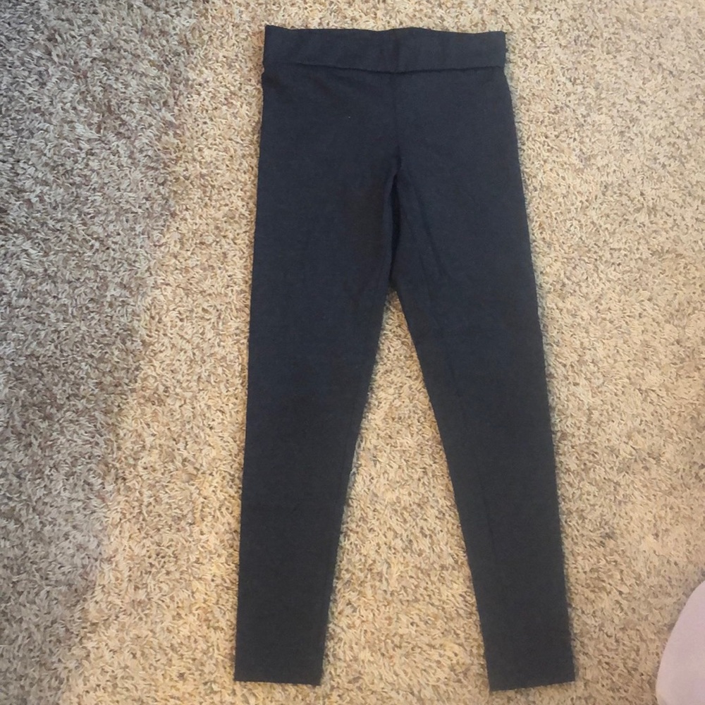 Dark gray athletic leggings